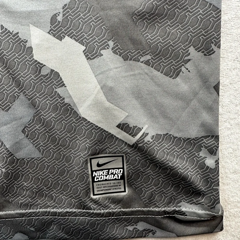 Nike Pro Combat Men's XXL Camo Compression Shirt Dri-FIT Athletic Training - Picture 5 of 9